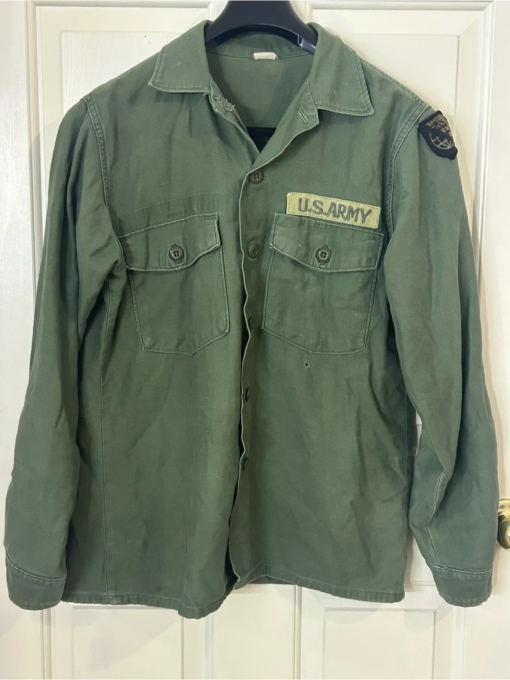 Vintage 1972 OD OG-107 Utility Button Up Sateen Shirt Size 15 1/2 X 35 US Army